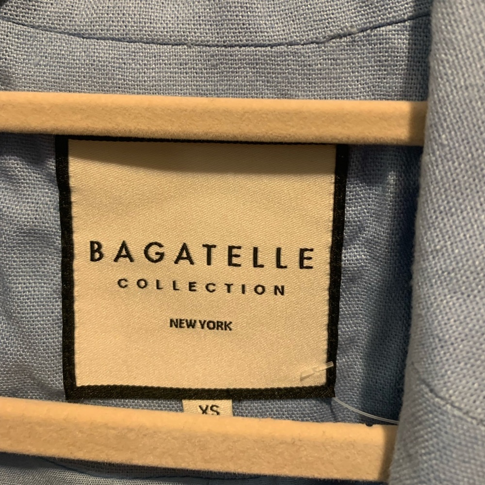 Bagatelle Drawstring Linen Blazer - Picture 5 of 11